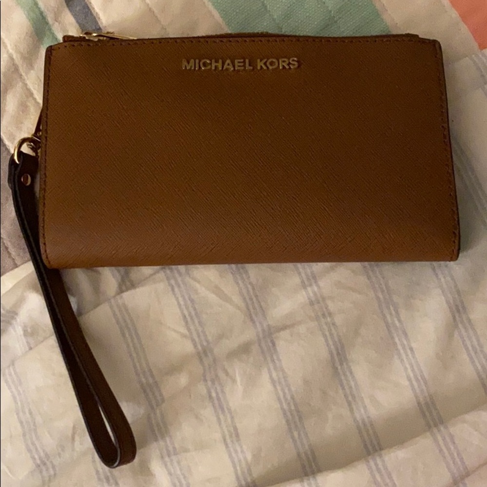 Michael Kors Wristlet